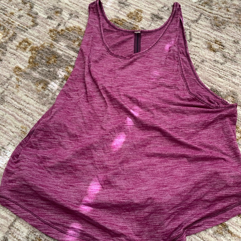 Lululemon crop tank